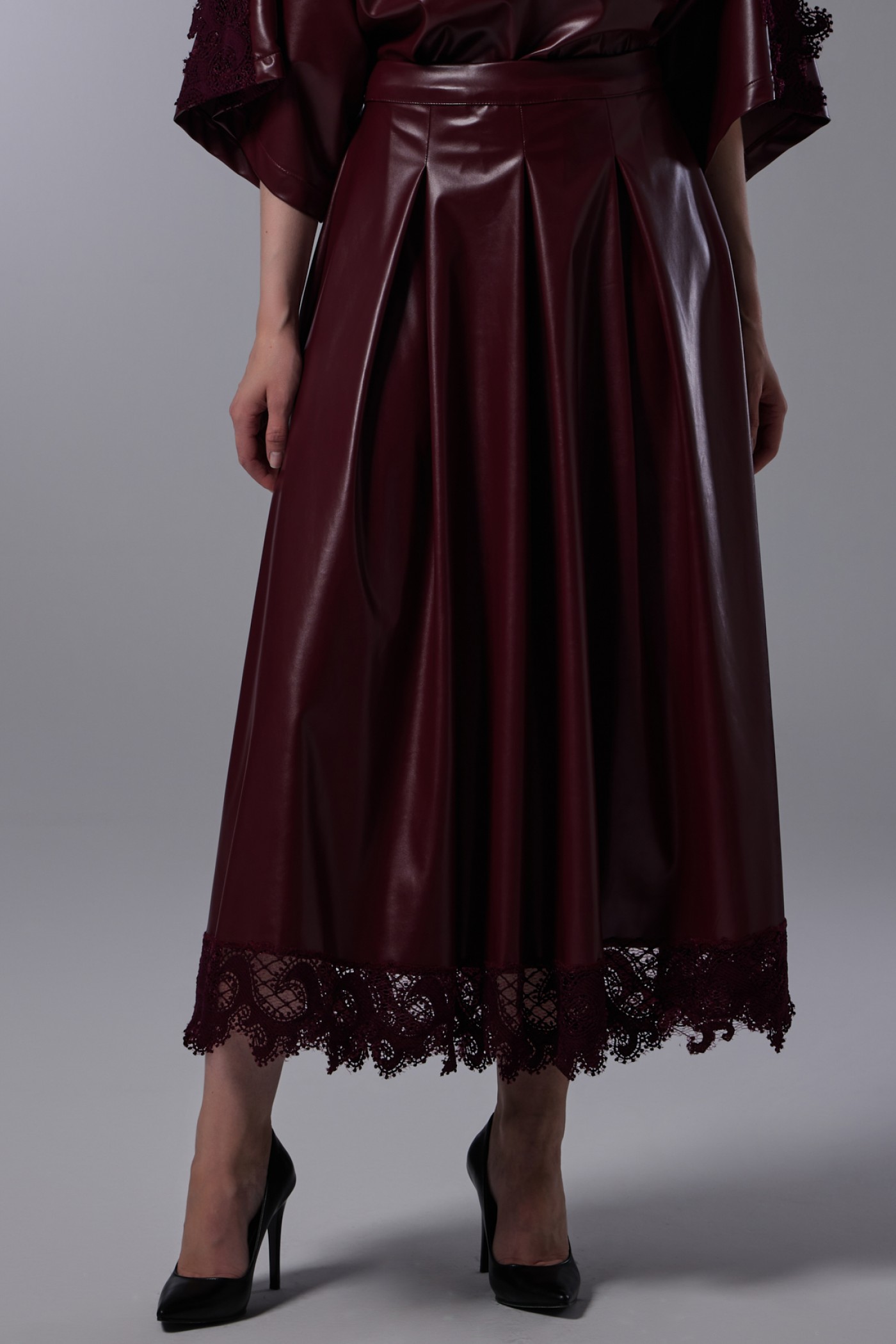 Lace Detailed Pleated Long Skirt