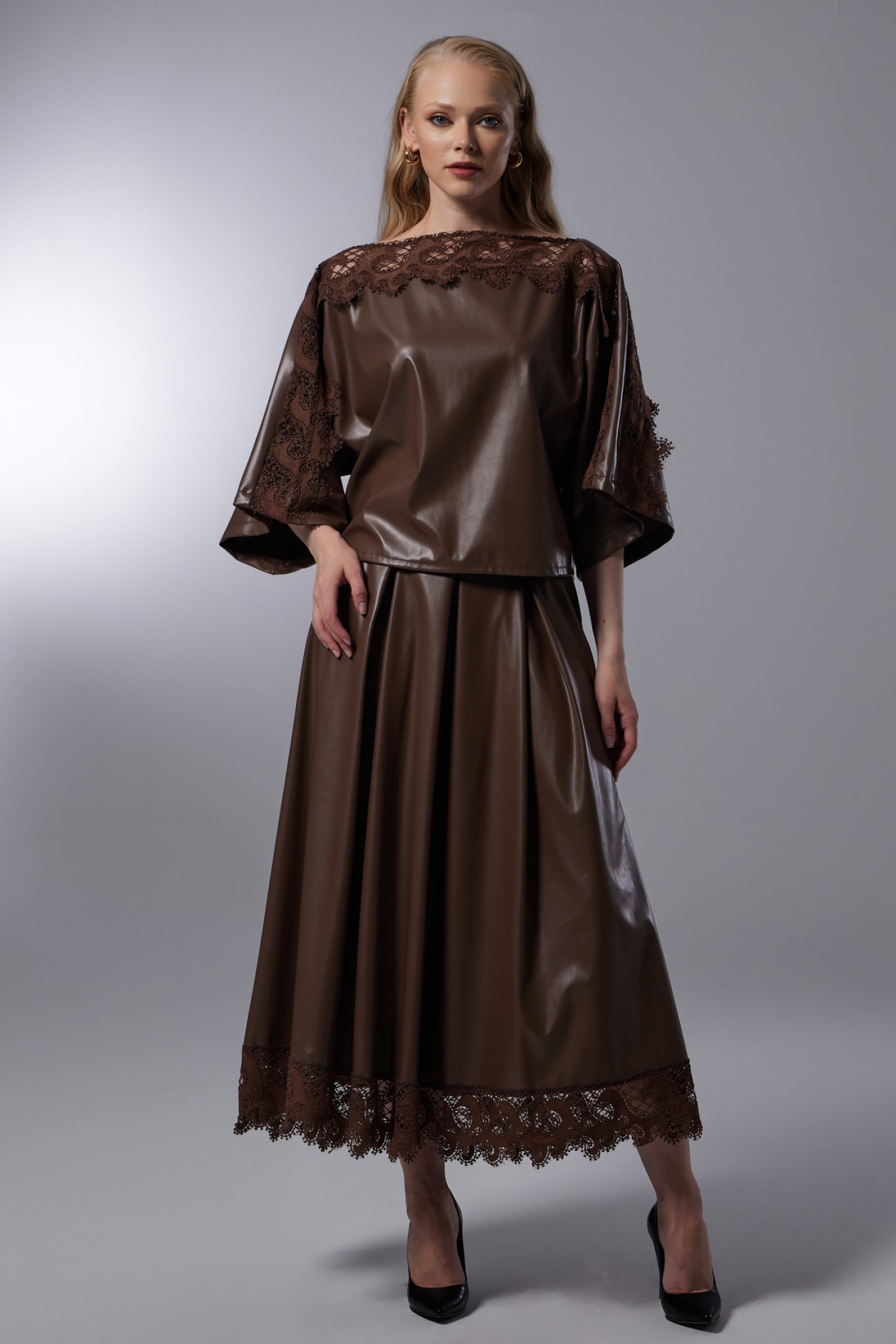 Lace Detailed Pleated Long Skirt