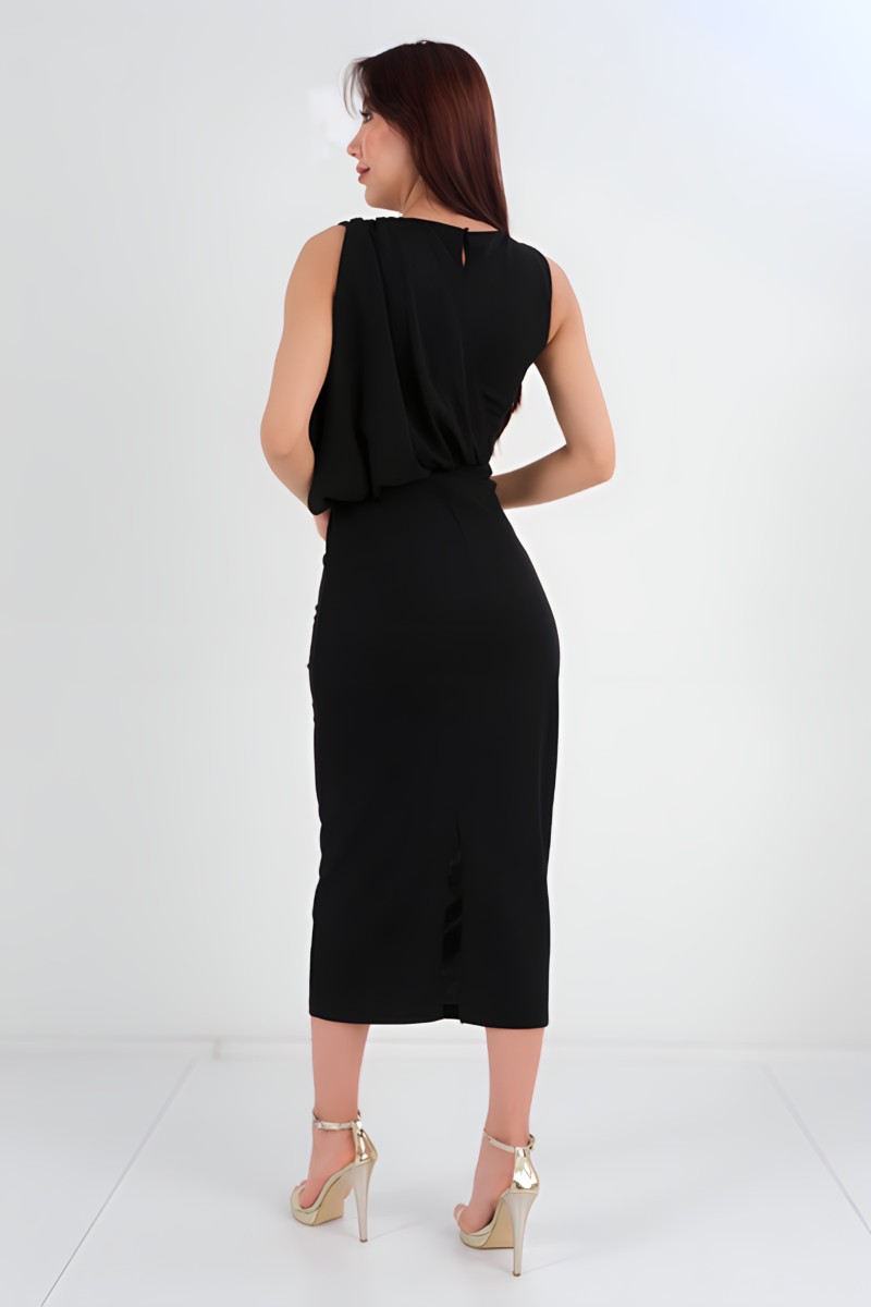 Sleeveless Dress with Side Chain Sleeveless Dress with Side Chain