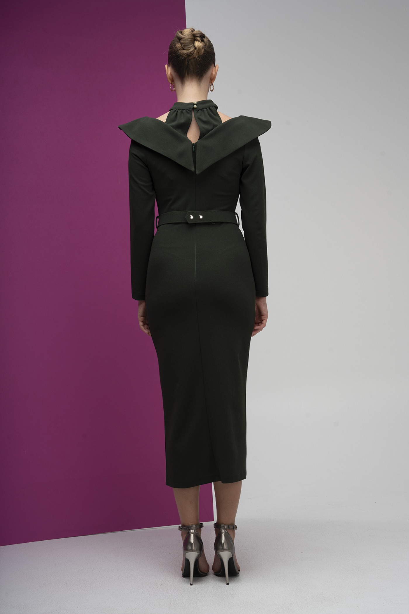 High Neck Shoulder Detailed Buckle Belt Scuba Crepe Dress High Neck Shoulder Detailed Buckle Belt Scuba Crepe Dress