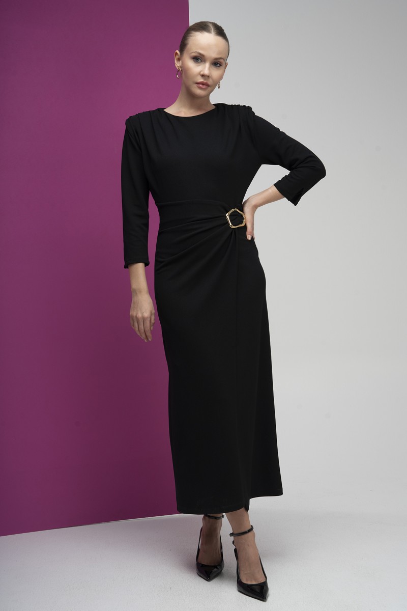  Plus Size Buckle Detail Scuba Crepe Dress 