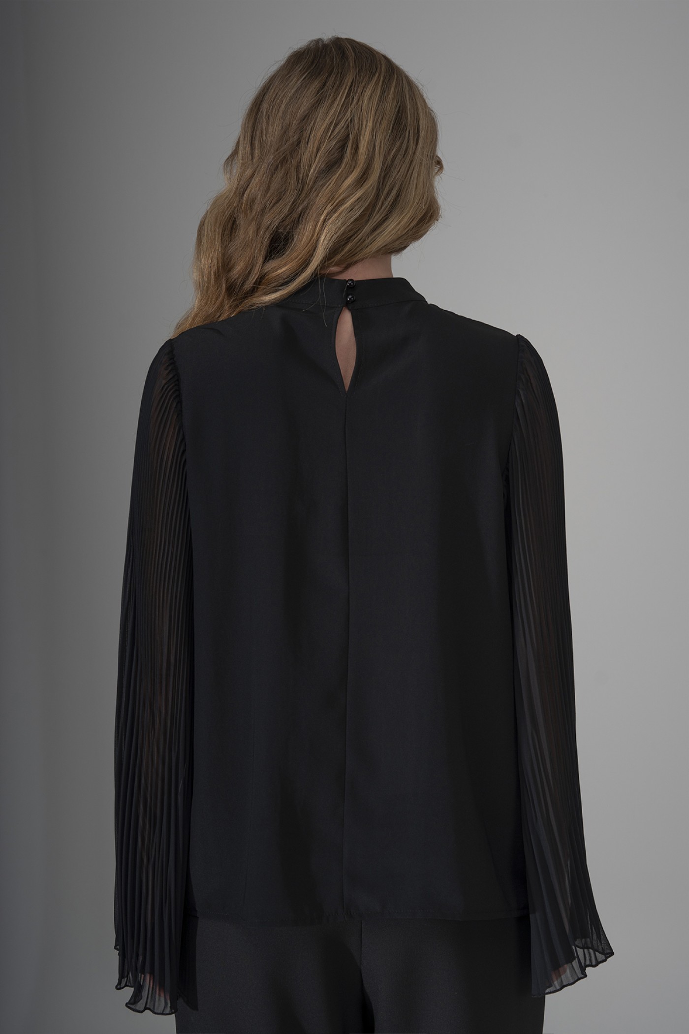 Blouse with Chiffon Sleeves and Floral Accessory