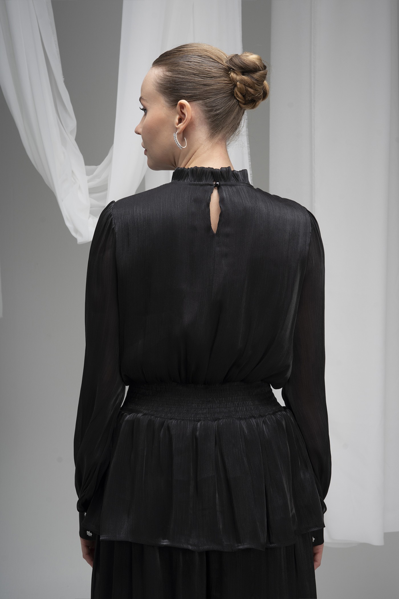 Deren Organza Blouse with Rose Details