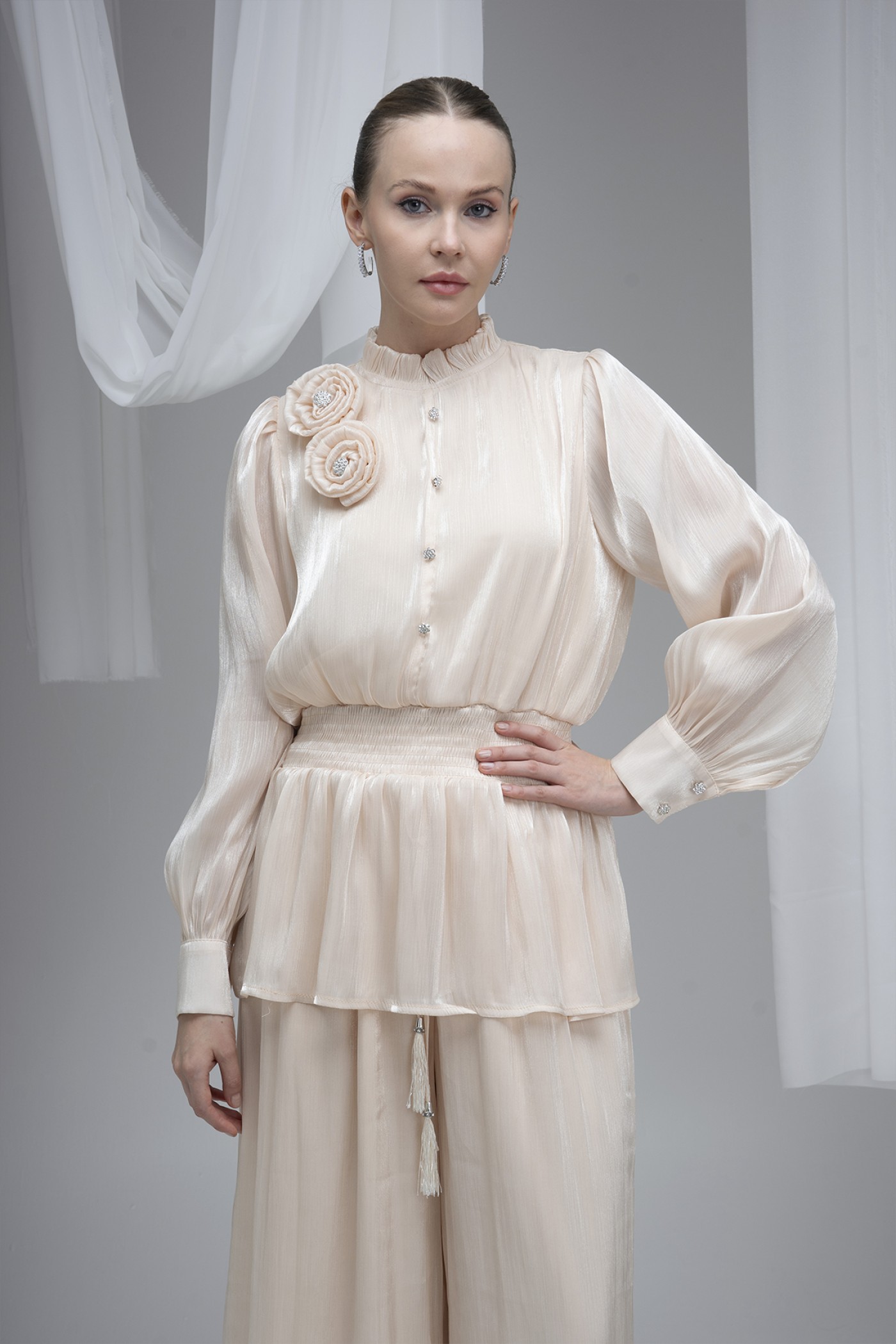 Deren Organza Blouse with Rose Details