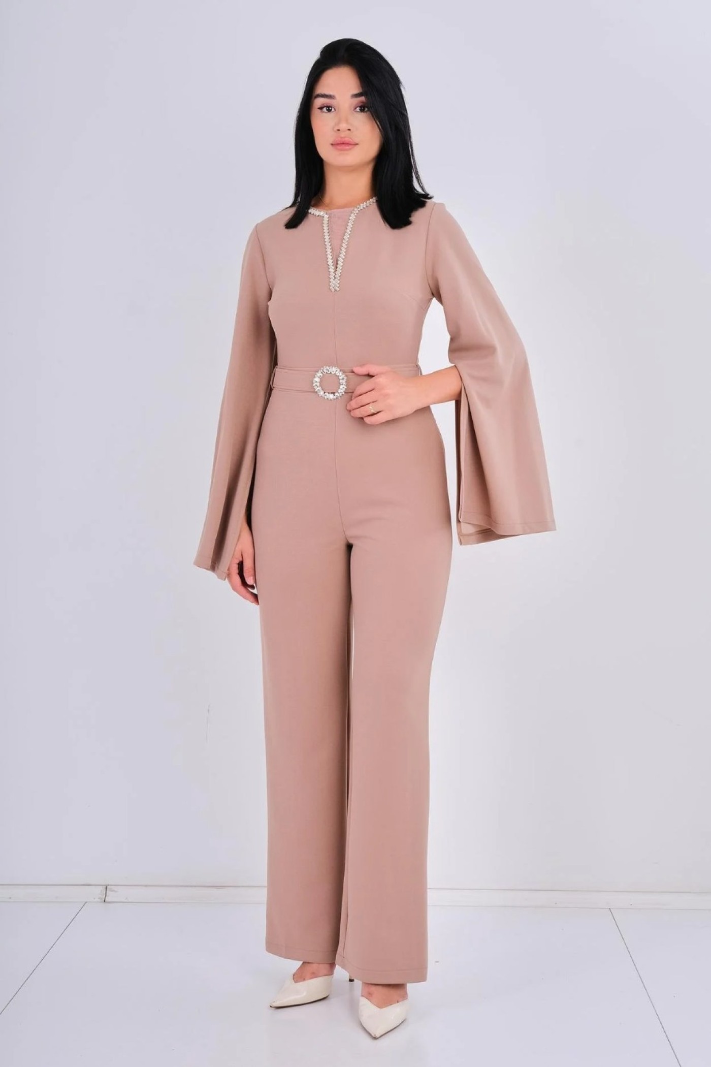 Stone Buckle Belted Jumpsuit Stone Buckle Belted Jumpsuit