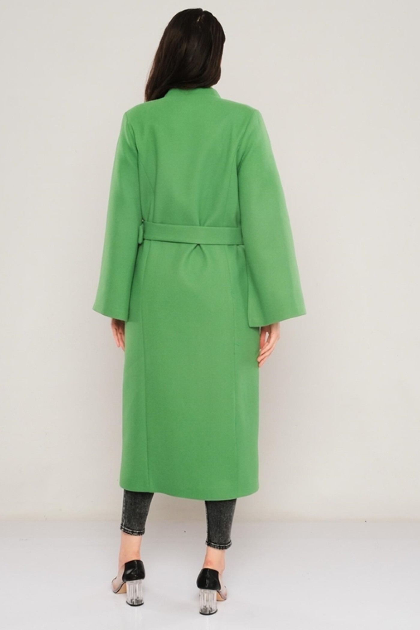 Buttoned Collar Cachet Coat