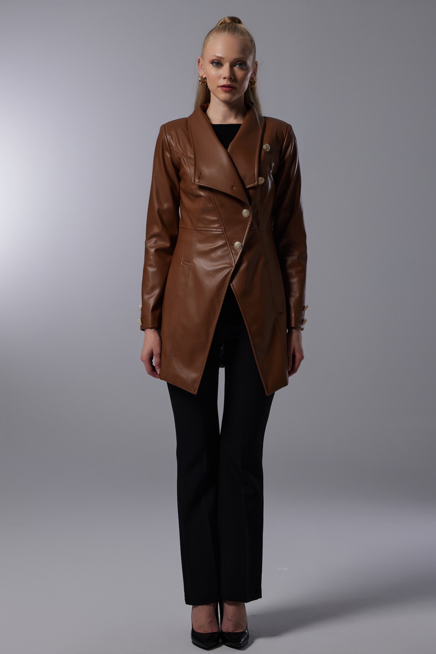 Slim Fit Buttoned Leather Jacket Slim Fit Buttoned Leather Jacket