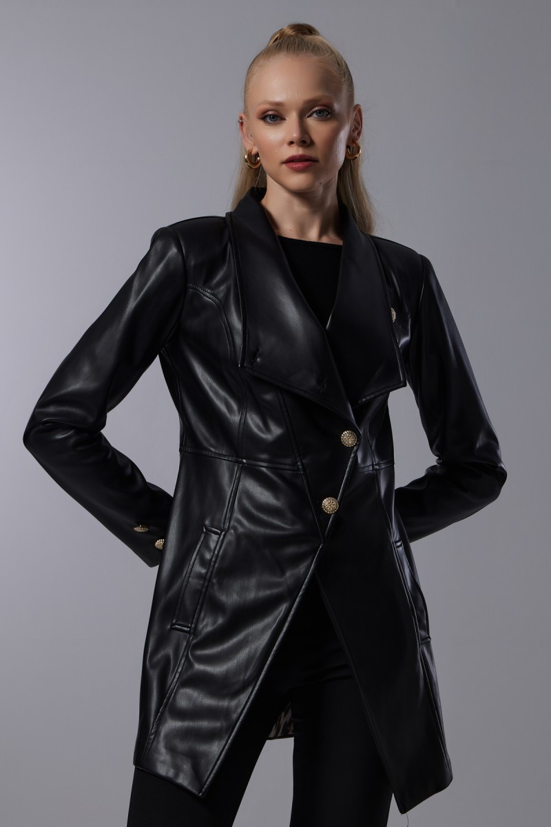 Slim Fit Buttoned Leather Jacket