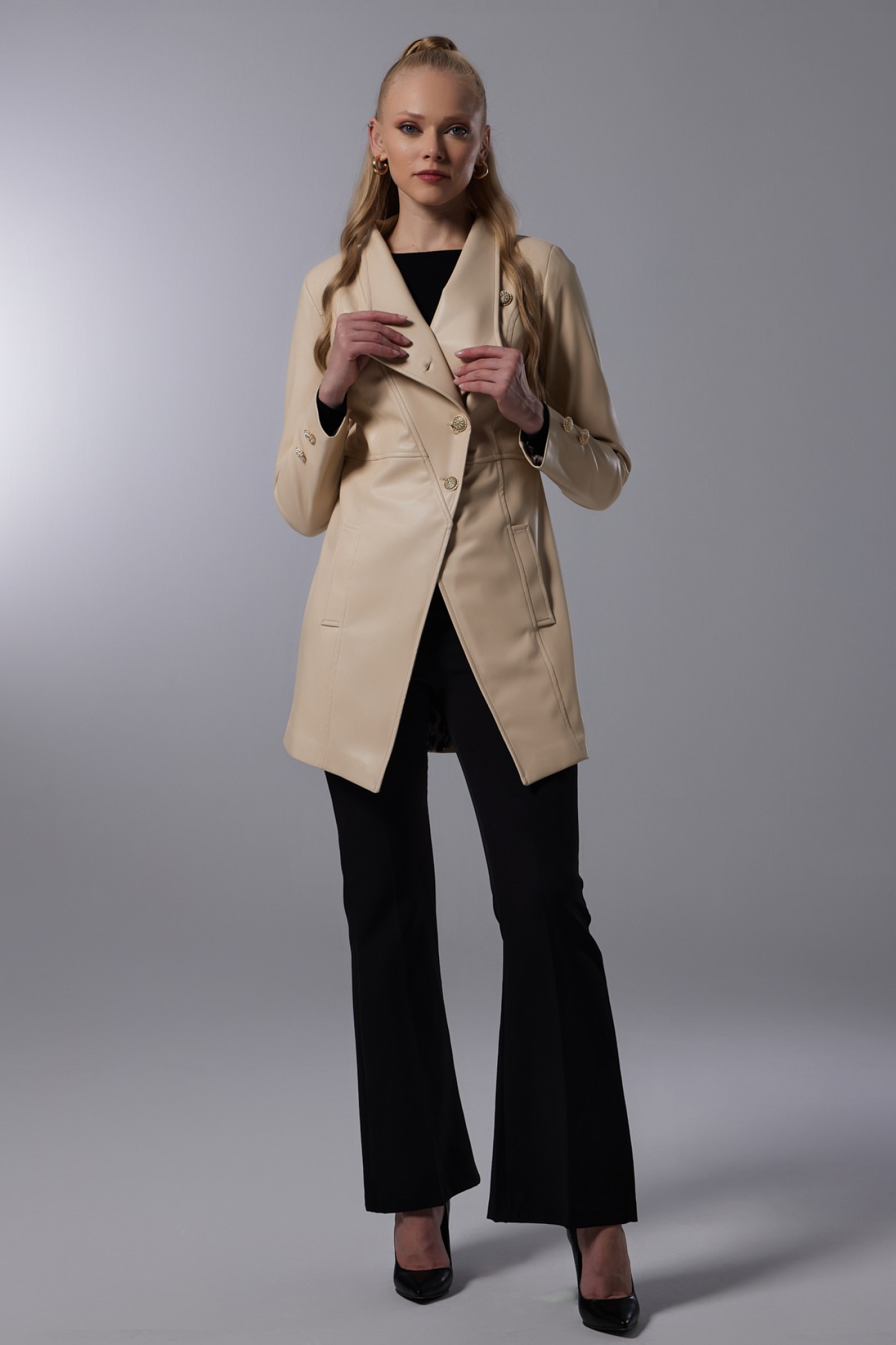 Slim Fit Buttoned Leather Jacket Slim Fit Buttoned Leather Jacket