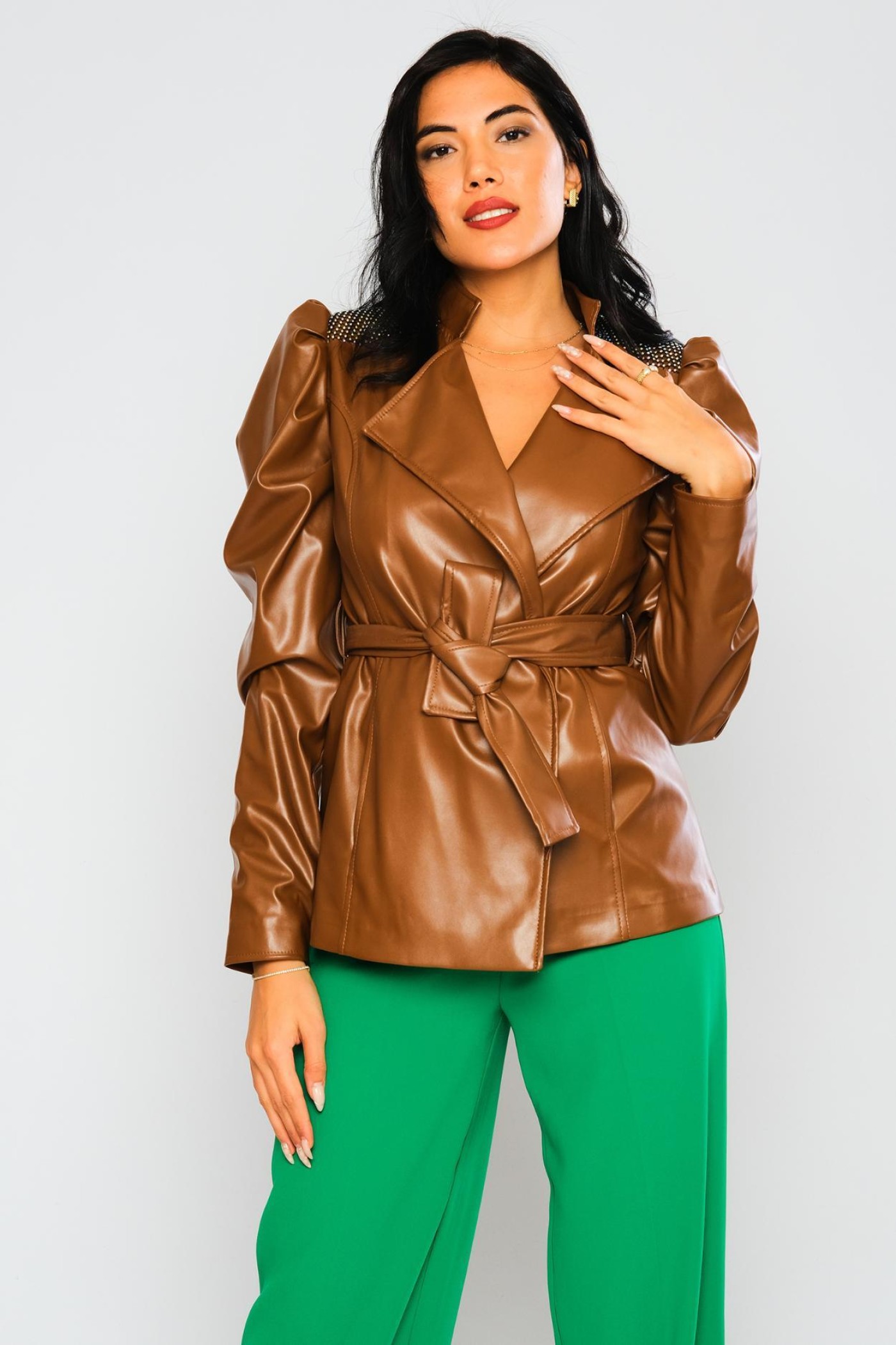 Leather jacket with pleated sleeves